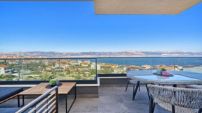 Michal's Place - Seaview Family Apartment